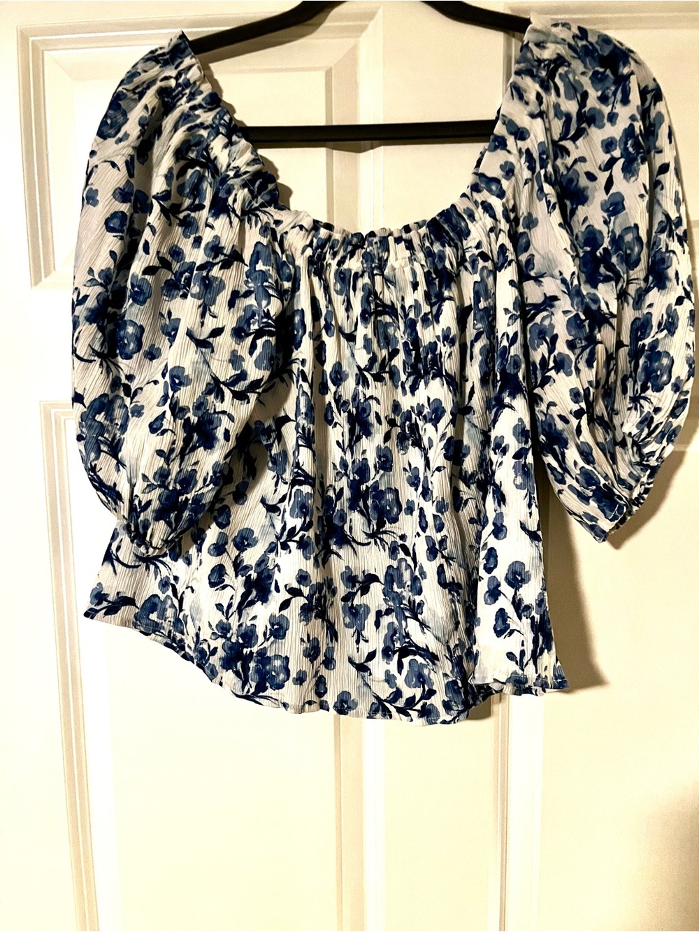 Abercrombie Blue Floral Off-Shoulder Peasant Top